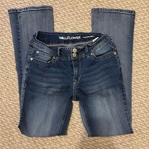 Wallflower Women's Dark Bootcut Jeans